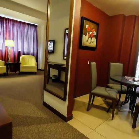 Times Hotel Brunei Bandar Seri Begawan Phòng bức ảnh